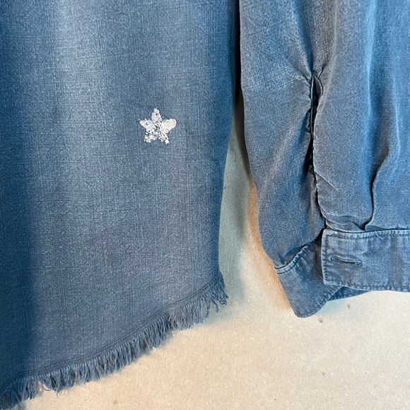 Cloth and Stone Deep Blue Shirt with Silver Silk Screen Print Stars Size M - Picture 8 of 11